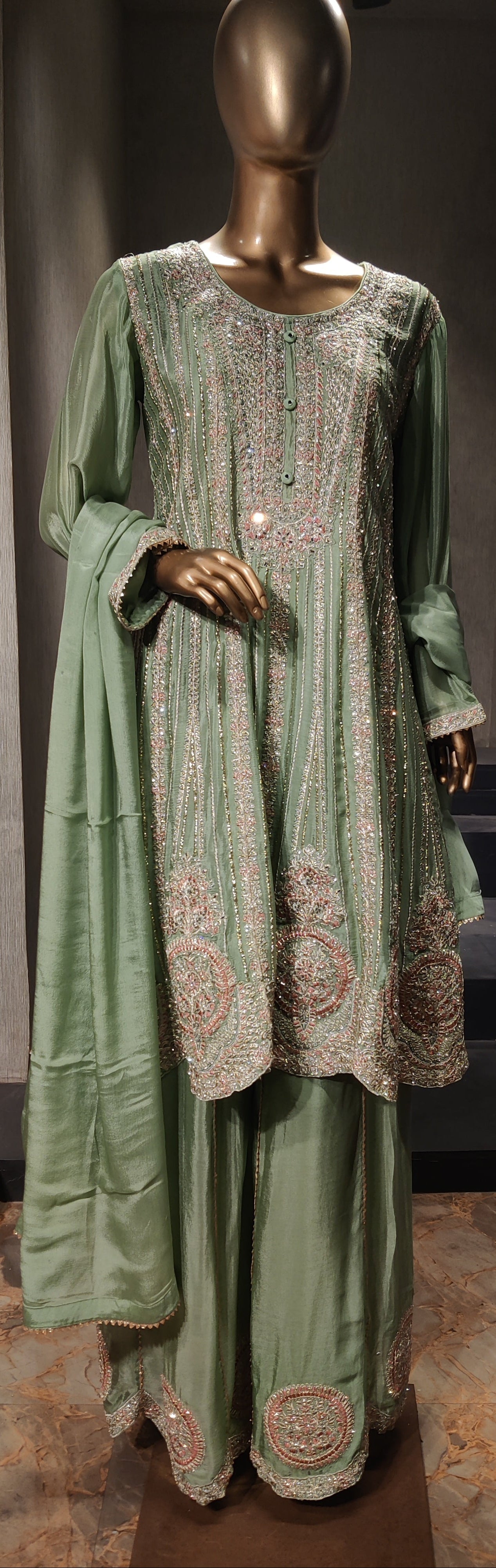 Crepe Set with Mural Embroidery & Stone Work