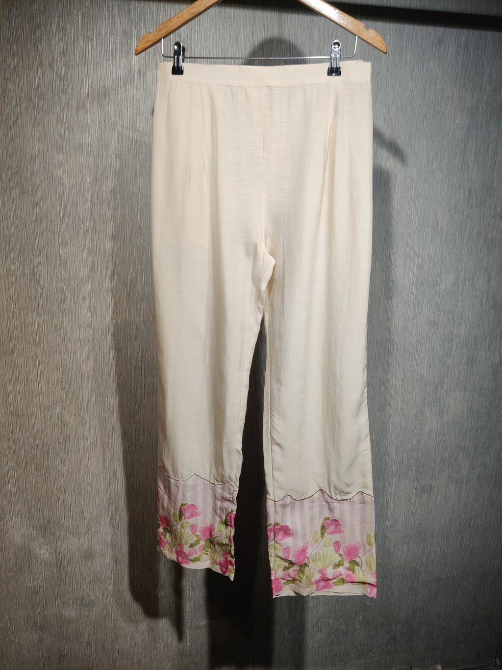 Blush Pink Striped Cotton Co-ord Set with Floral Applique & Thread Work