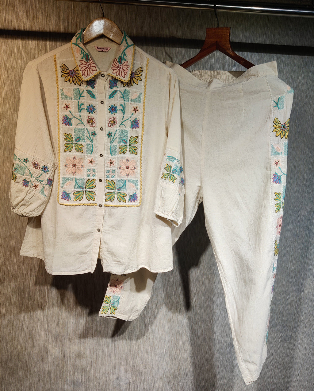 Handcrafted Multi-Thread Embroidered Linen-Cotton Co-Ord Set with Puffer Sleeves