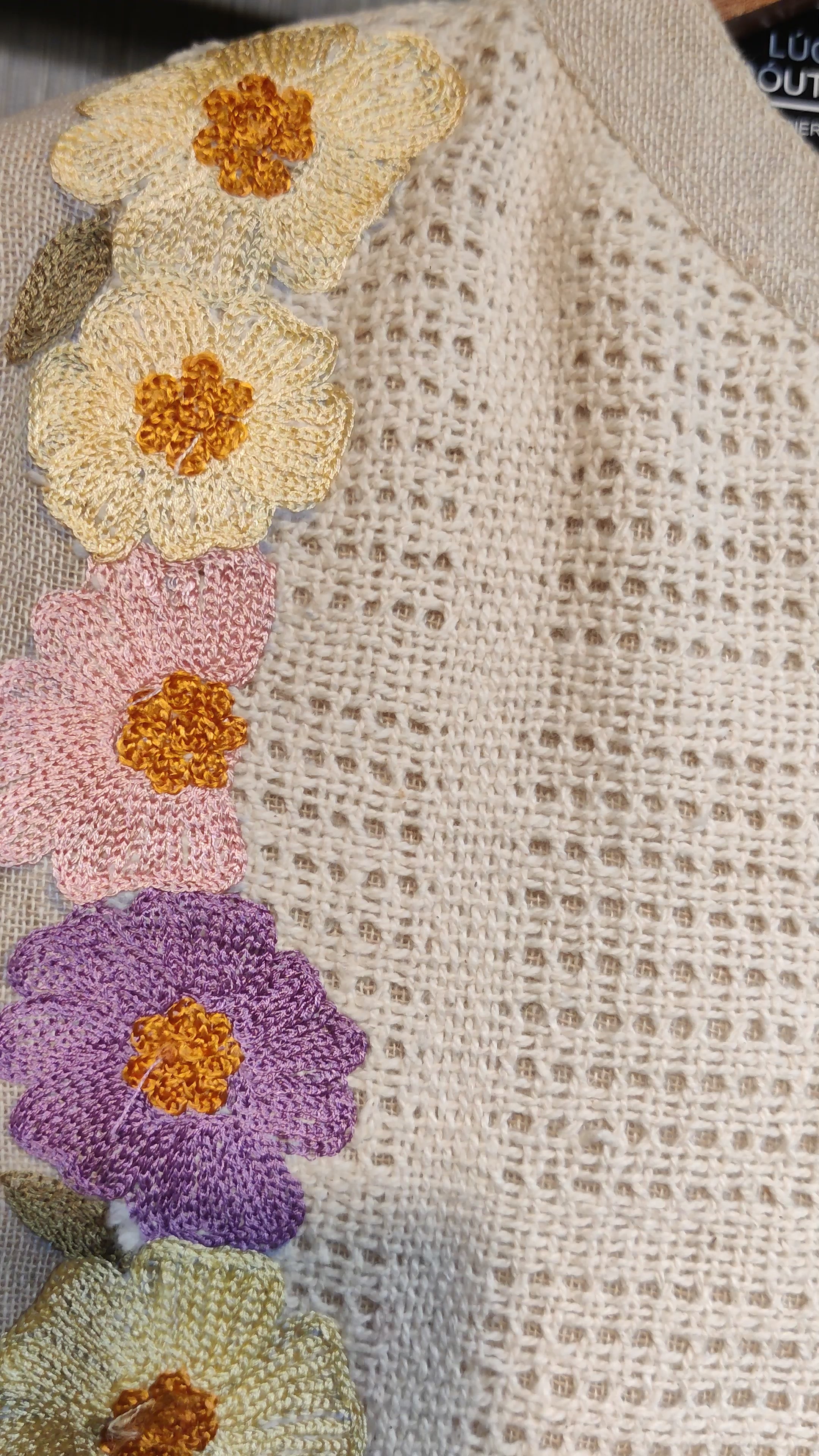 Embroidered Floral Linen- Blend with Thread and hand embroidery work Co-Ord  Set