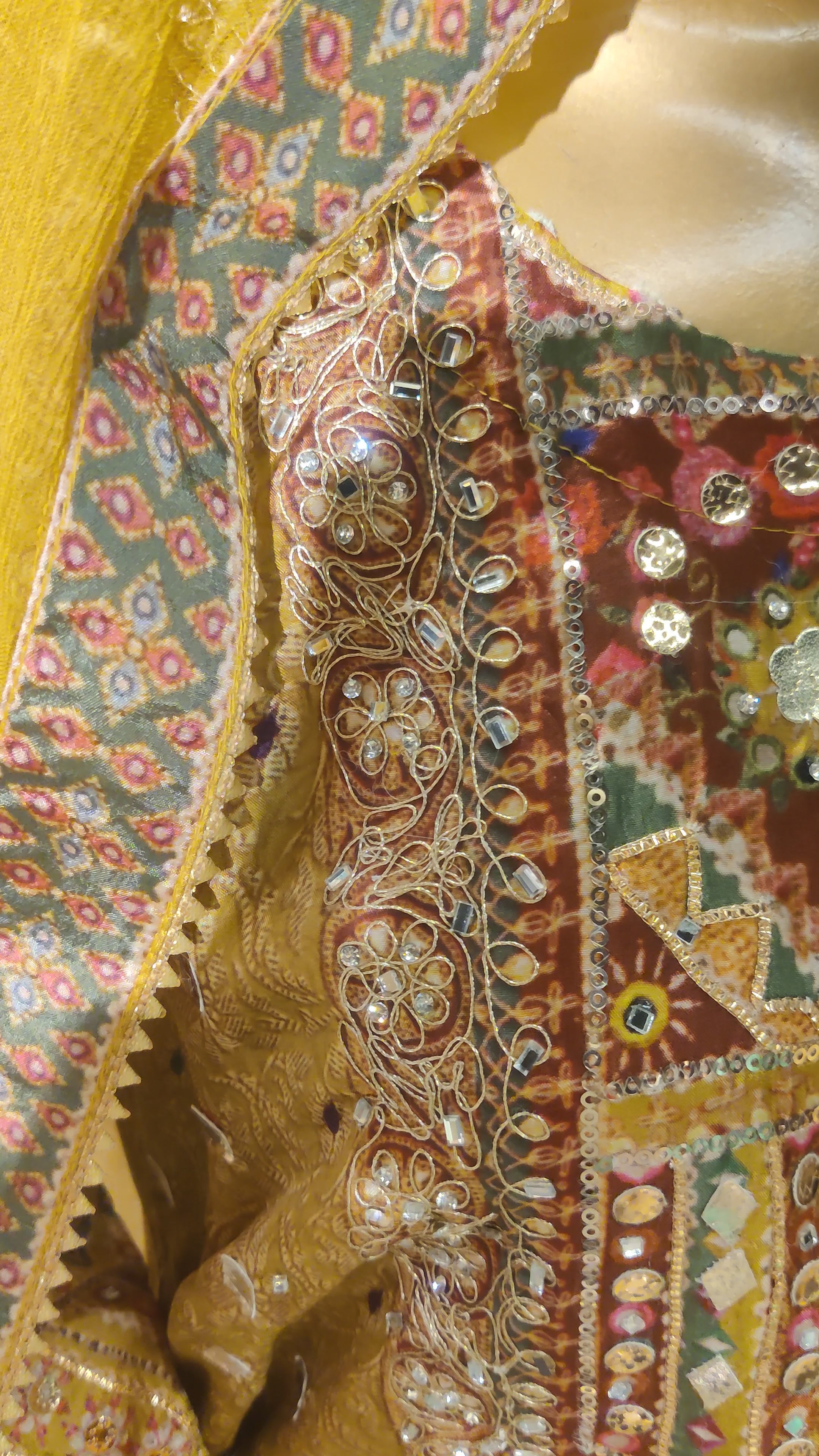 Russian Silk Tribal Print Set with Stone Work